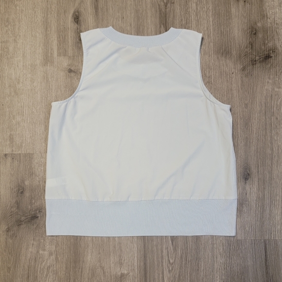 Athleta Zephyr Tank, XS!! - Picture 2 of 5